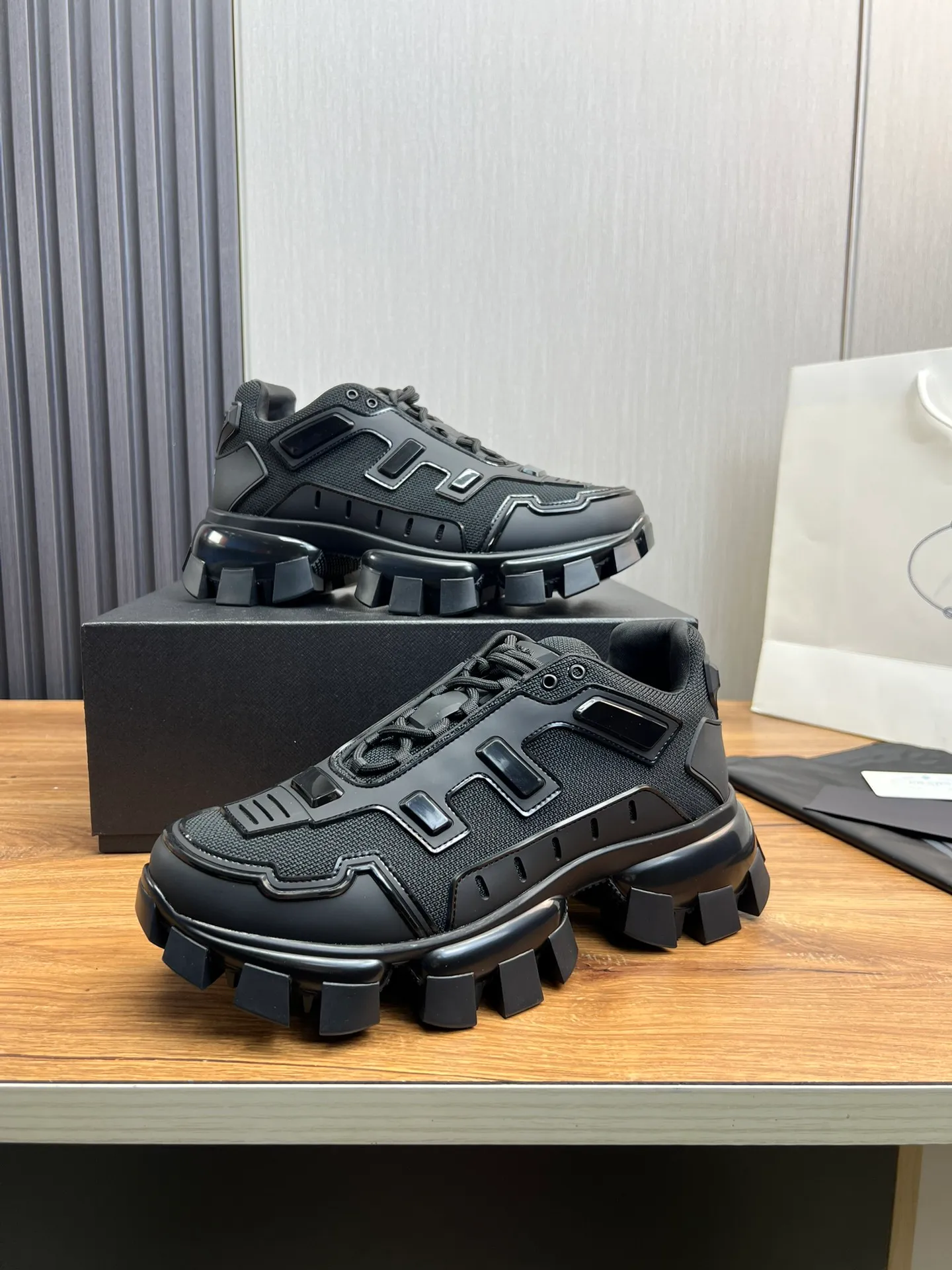 Men's shoes 💰620💰 [PRADA] Hot-selling thick-soled shoes 🔥 Available all year round ✔️Official website synchronization Original fly-knit film fabric + cowhide lining, 1⃣️:1⃣️reproduction, original sole, 38-45 (45 made to order, non-refundable)